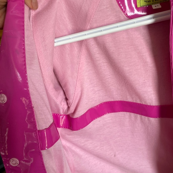 Very cute Hello kitty raincoat - Picture 4 of 12